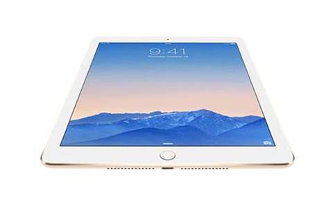 Apple sued for replacing devices with refurbished models