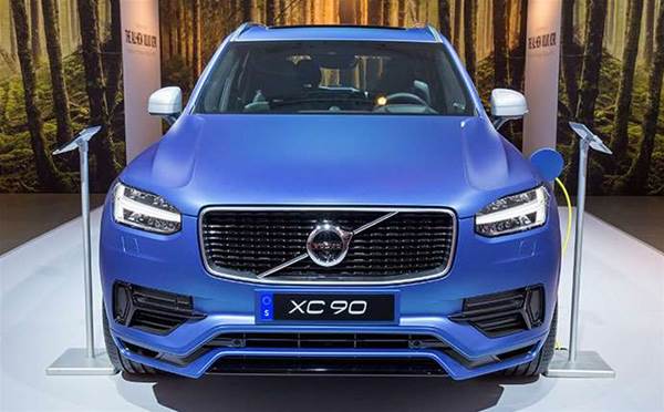Volvo, Uber sign $400m alliance to create self-driving car