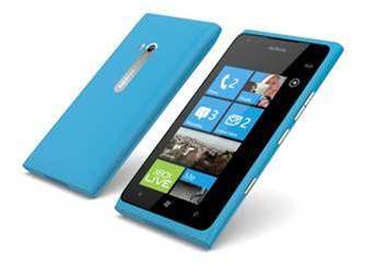 Nokia Lumia 900, 610 land in Australia
