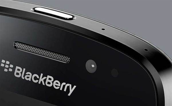 BlackBerry CEO takes swipe at Apple over FBI row