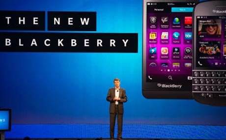 BlackBerry to cut 40% of staff