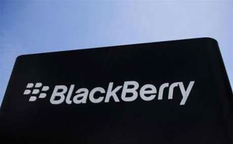 BlackBerry woos keyboard fans with launch of Classic device