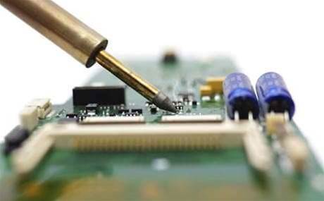 Four resellers land drop-off gig for data recovery vendor