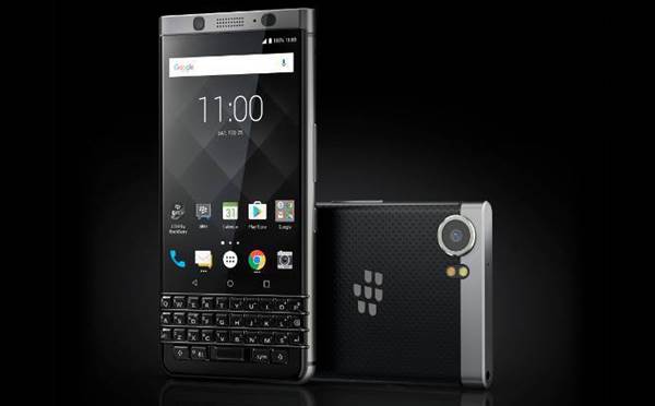 TCL keeps BlackBerry smartphones alive with new KEYone