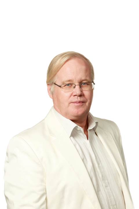Dicker extends HP deal