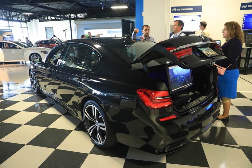 Intel opens autonomous driving lab in Silicon Valley