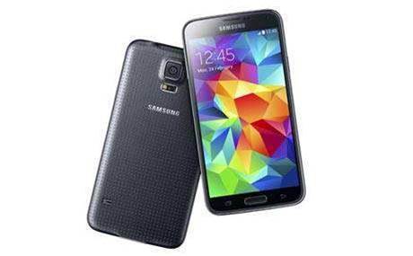 Telcos battle for consumers' Samsung Galaxy S5 dollars