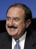 Ex-Telstra boss Trujillo targets T-Mobile