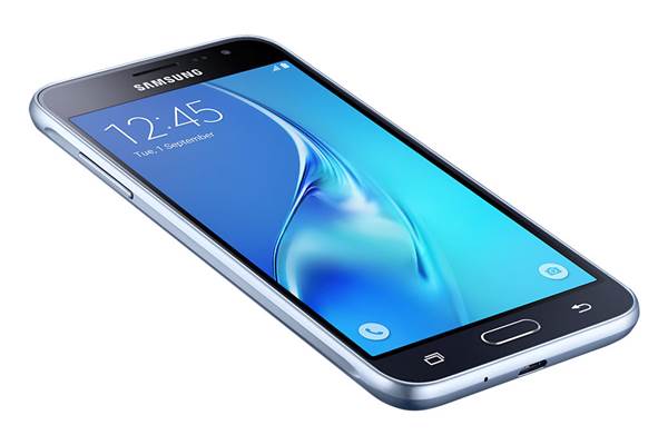 Galaxy J3 review Samsung s great value 249 phone Hardware