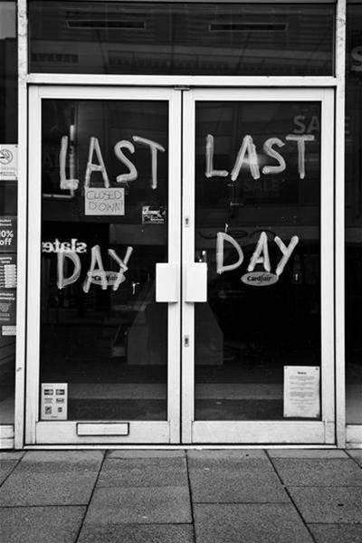 Woolworths to close over half Dick Smith stores: analysts