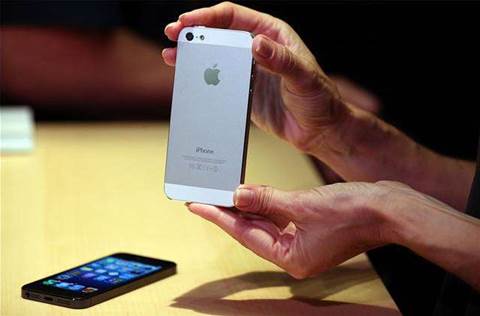 Apple again seeks US court ruling against Samsung
