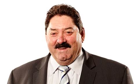 UXC chief to exit after blockbuster CSC buyout