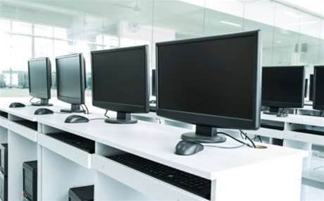 British IT firm upgrades 30,000 PCs in 30 days