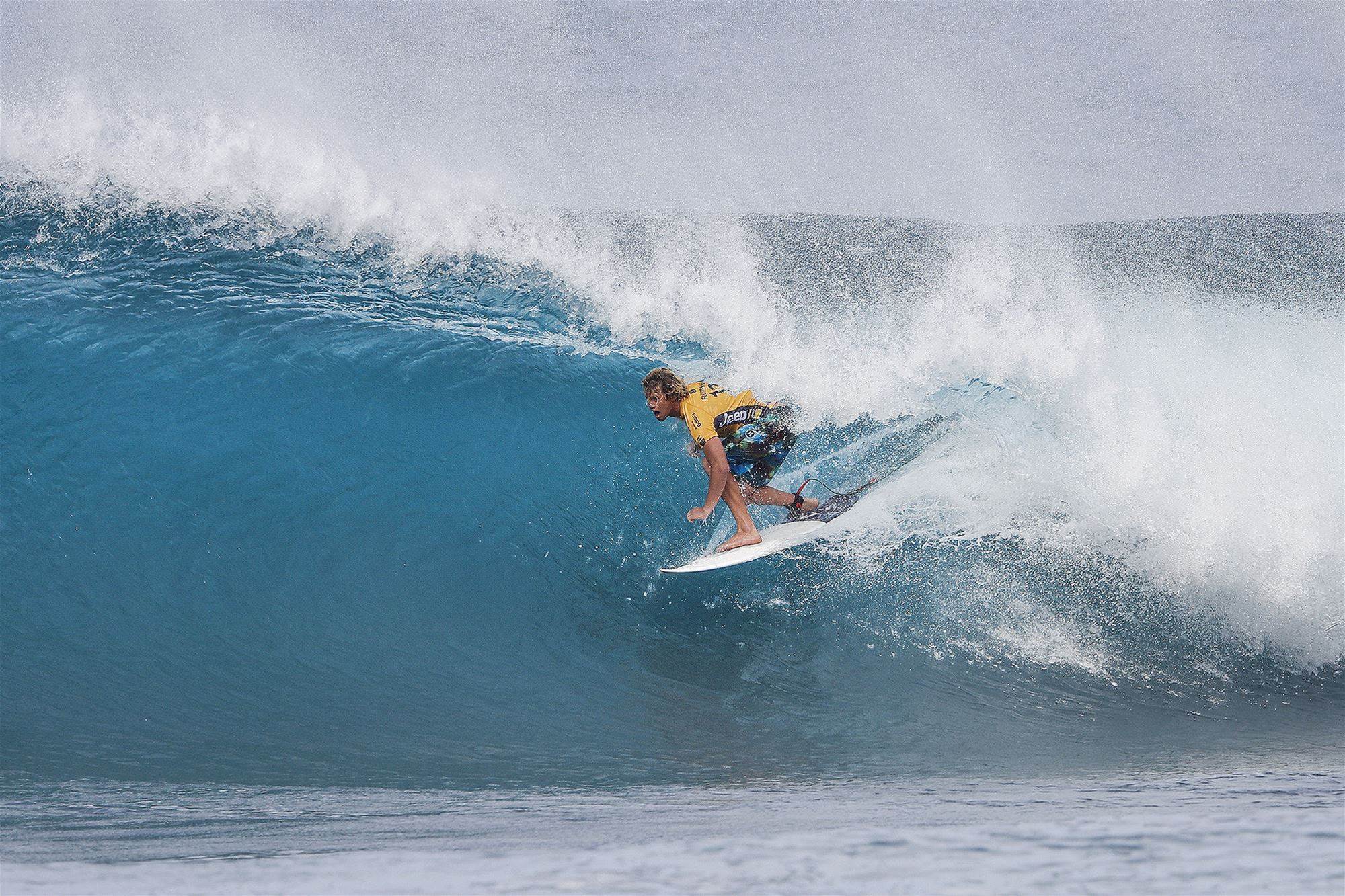 Michel Bourez Claims the Pipe Masters & Kanoa Igarashi ...