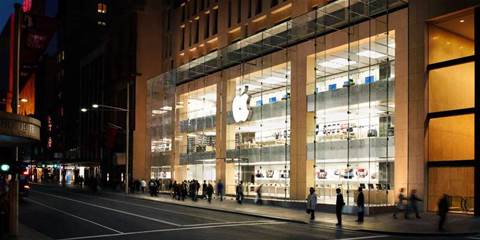 Apple on new store blitz