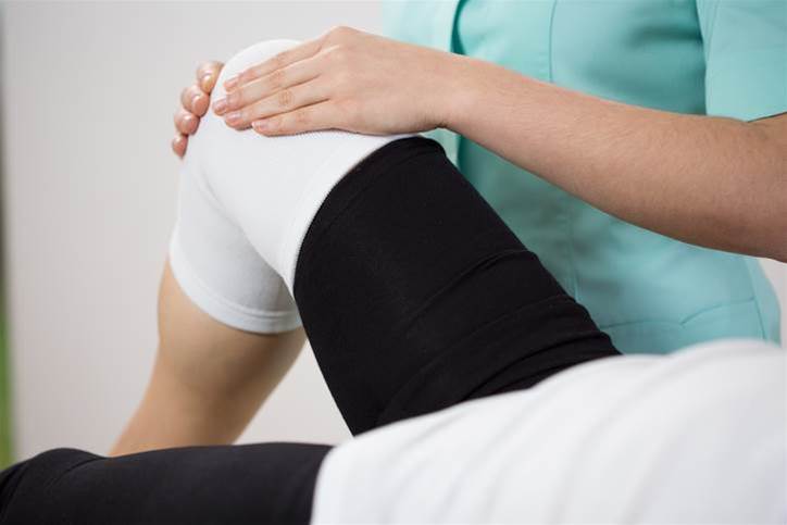 Using mobile tech to recover from knee surgery