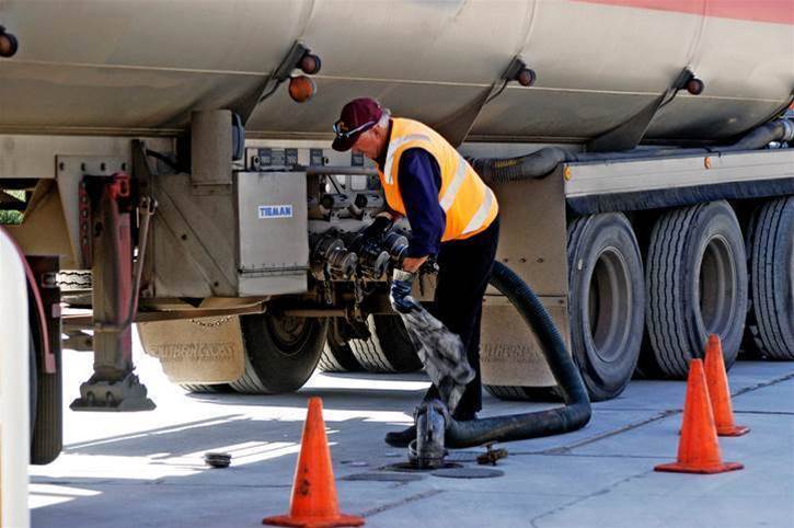 Real-time fuel insights for service stations