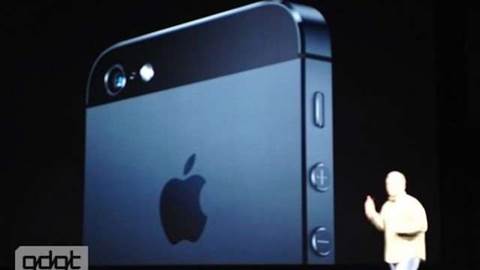 Apple&#8217;s iPhone 5 arrives 