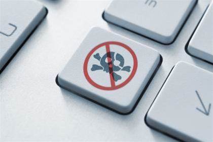 What's the difference between antivirus and anti-malware?