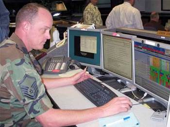 Mobiles to play key role in national cyber defence