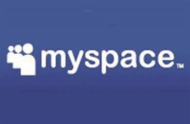 MySpace CEO confirms 500 layoffs