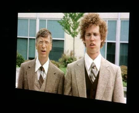 Microsoft's Gates faces off with Napoleon Dynamite