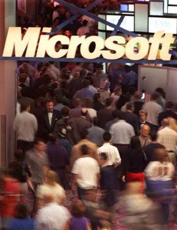 Microsoft eyes big companies with new CRM software