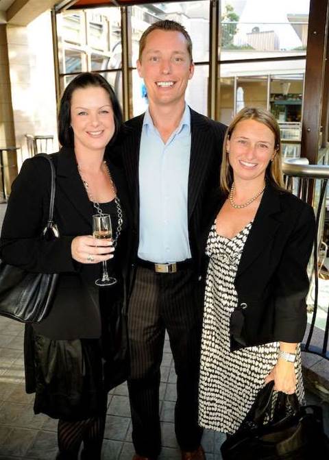 PHOTO GALLERY: Big players scoop Frost & Sullivan Australian ICT awards 