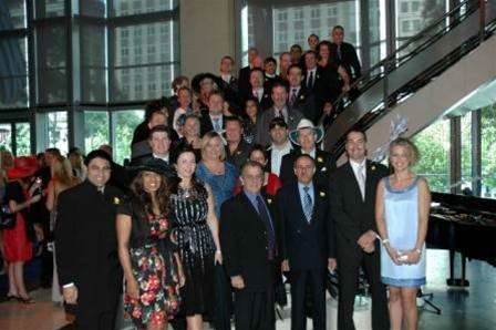 PHOTO GALLERY: HP treats Channel partners to a day at the races