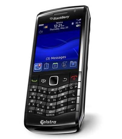 BlackBerry partners with Telstra for Pearl 3G launch