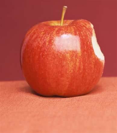 Apple scraps iPhone non-disclosure agreement