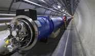 Hadron Collider gets ready to cross the streams