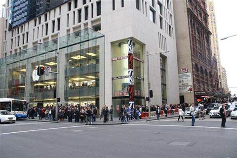 Mass merchants, premium resellers stock iPad