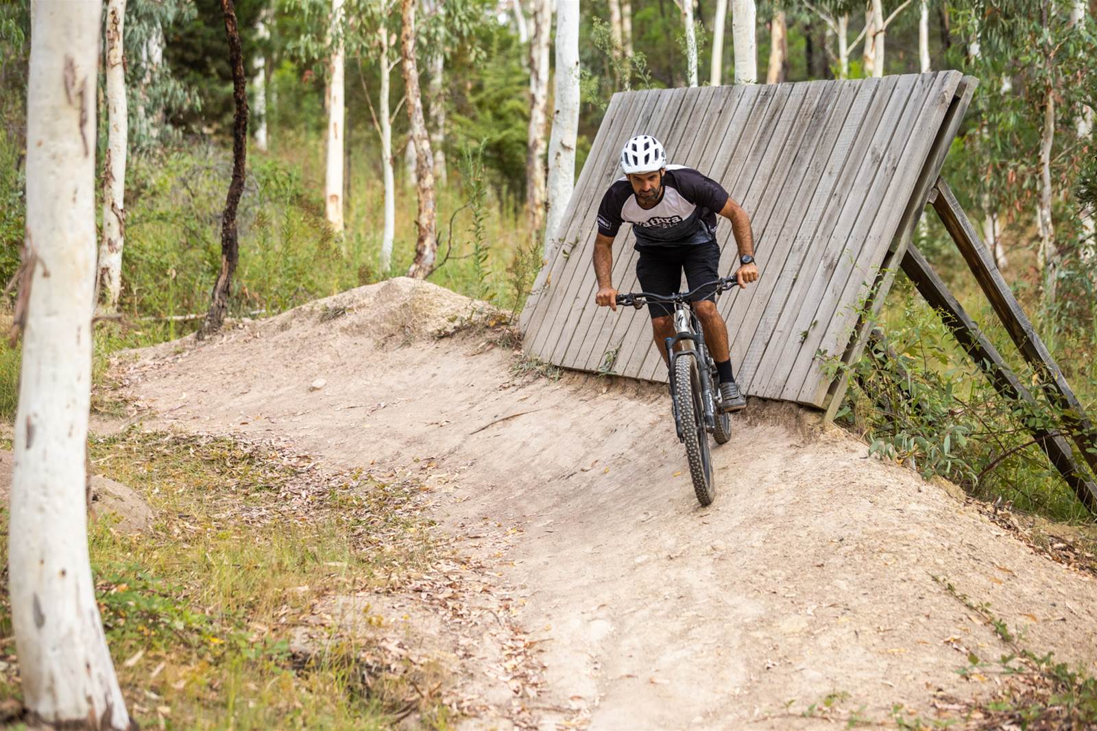 mountain bike wall ride