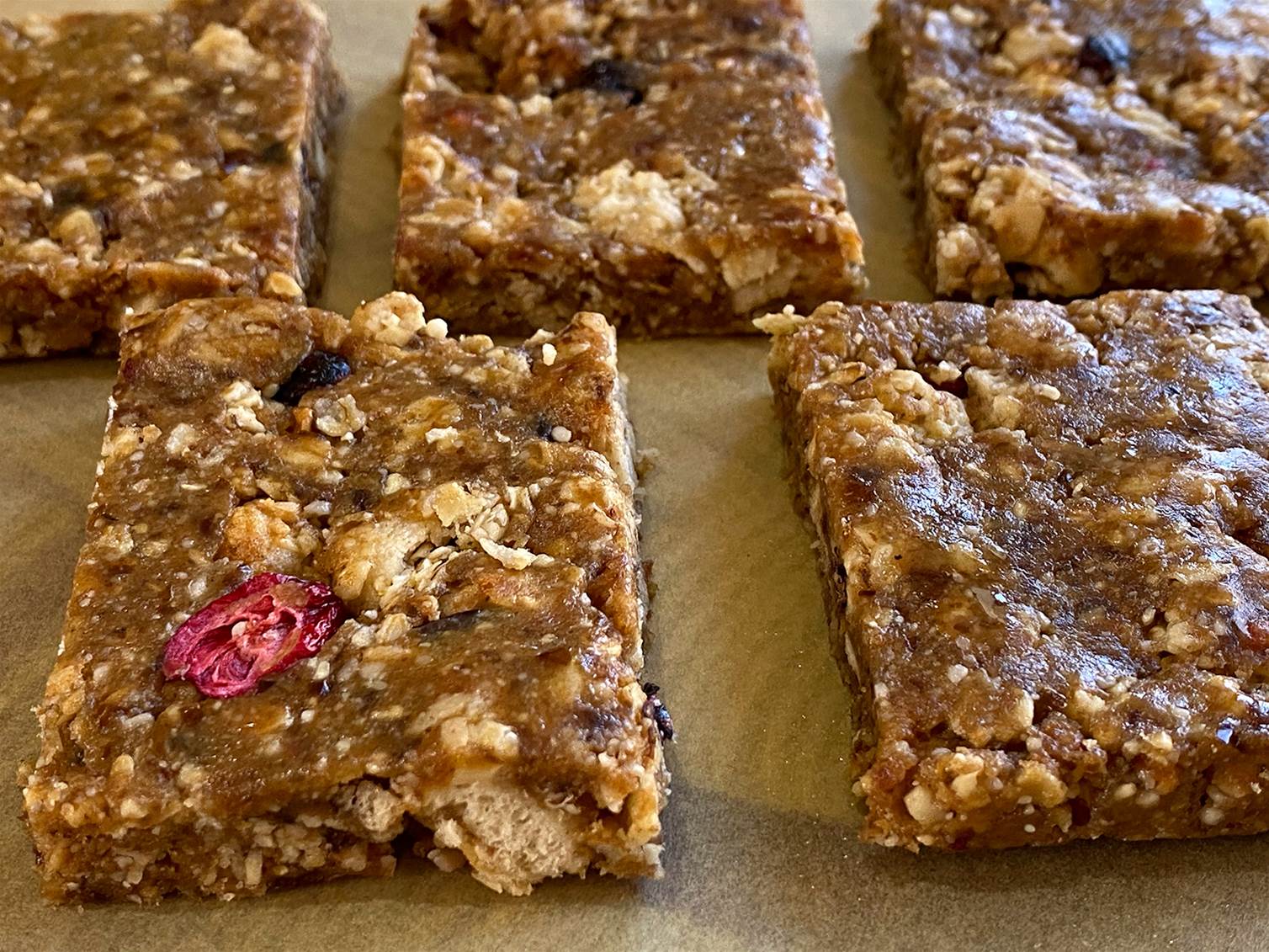 RECIPE: Chewy Granola Bars - Australian Mountain Bike | The home for ...