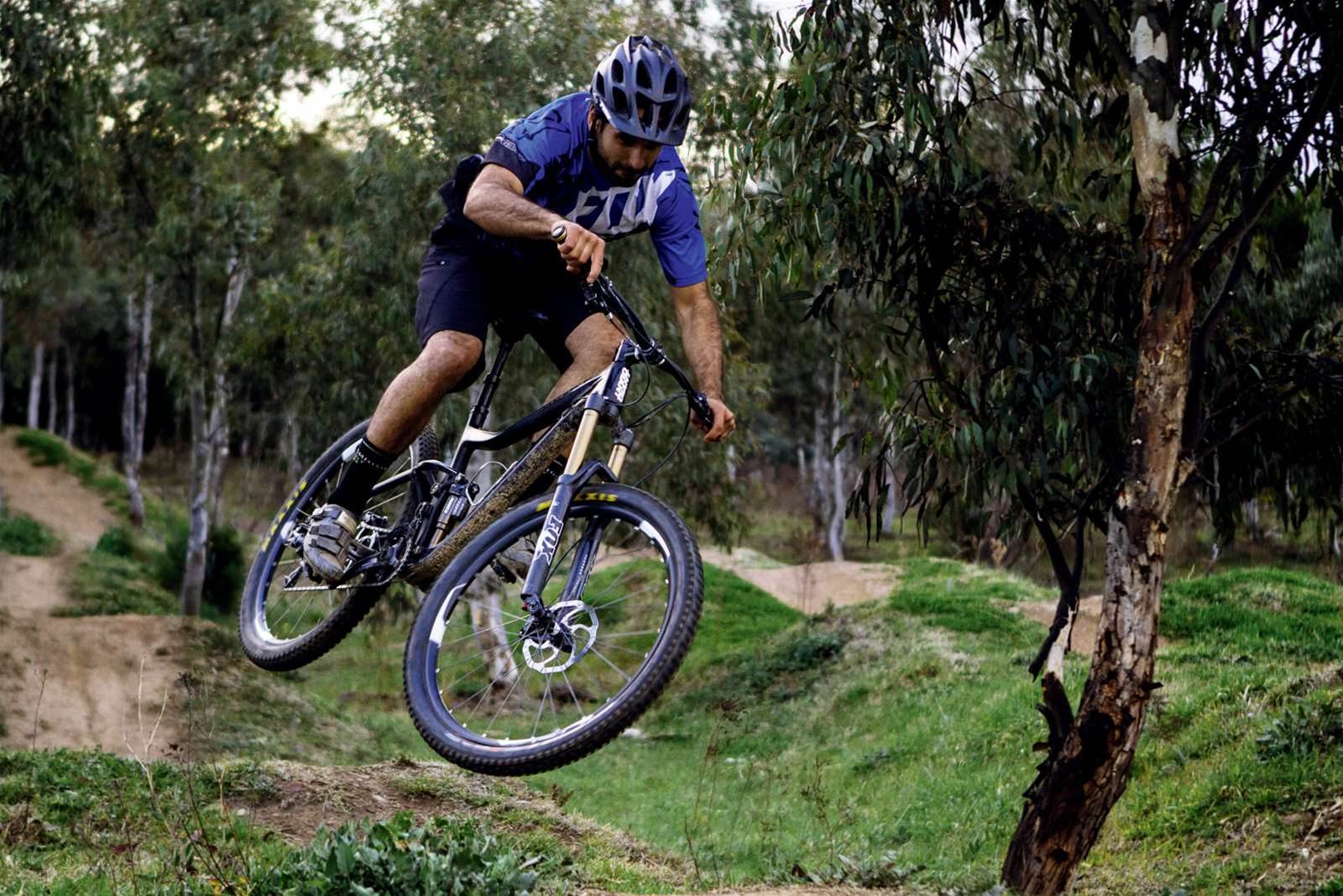 How to scrub jumps! - Australian Mountain Bike | The home for ...