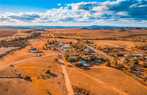 Regional resellers reveal pros and cons of bush business