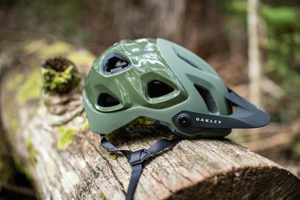 TESTED: Oakley DRT5 MIPS Trail helmet - Mountain Bike | The home for Australian Mountain