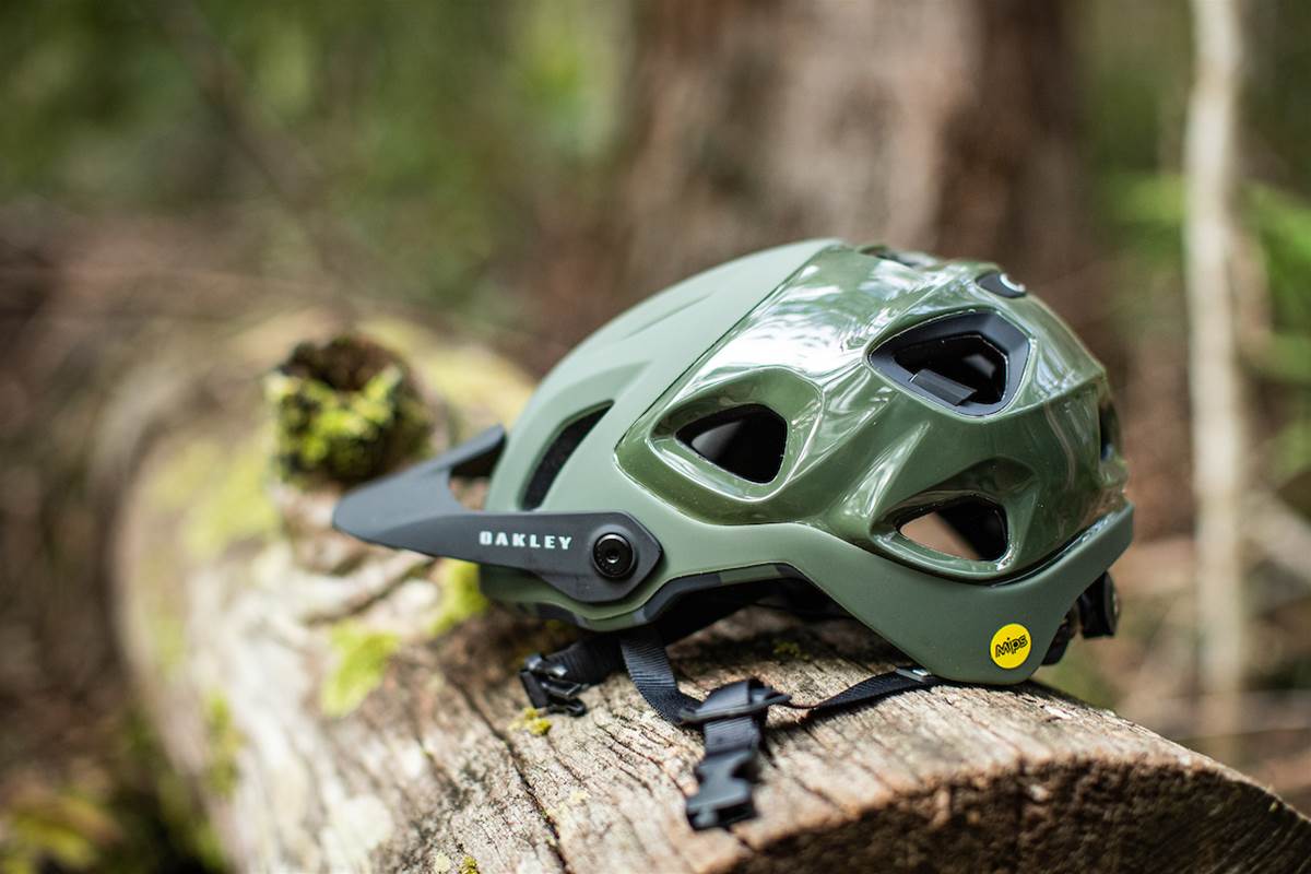 TESTED: Oakley DRT5 MIPS Trail helmet - Australian Mountain Bike | The home  for Australian Mountain Bikes