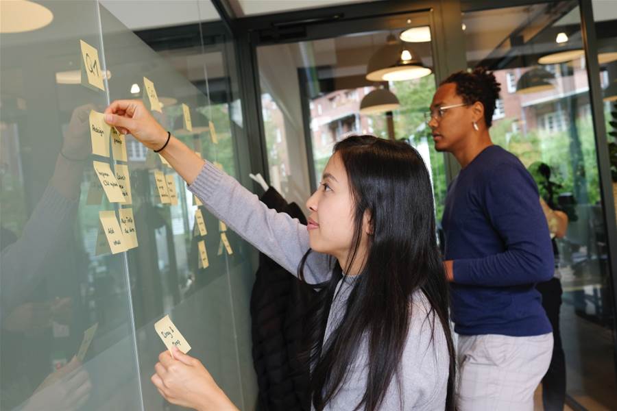 Managing SMB multitasking with Task Management Software: Teams vs Asana vs Trello