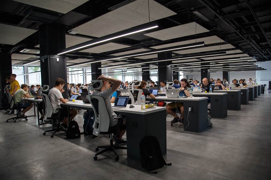 Tips for transitioning back to the workplace