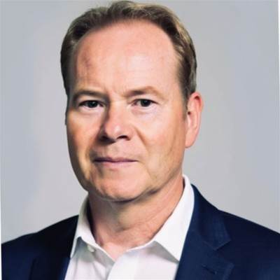 ADAPTOVATE partners with Miro to help enterprises scale AI adoption