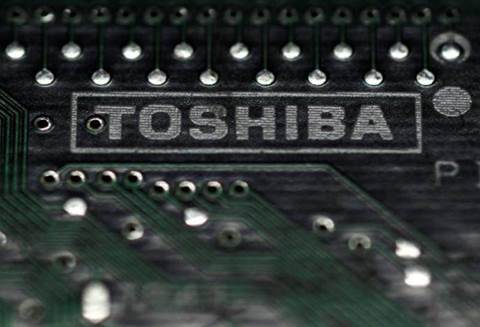 Toshiba considering split into three separate units