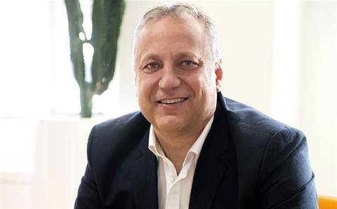 Amaysim co-founder Peter O'Connell returns as CEO Julian Ogrin departs for Foxtel