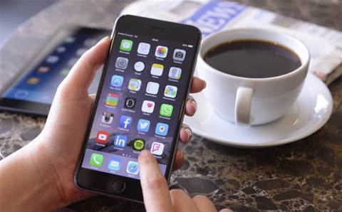 Apple rebuilds iPhone mapping app, keeps TomTom as data provider