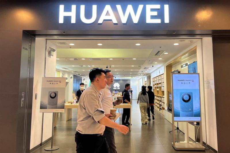 AI chip demand forces Huawei to slow smartphone production