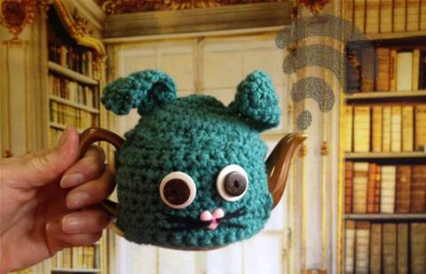 Aussie sweetens Fish Creek&#8217;s (tea)pot by sponsoring public wi-fi