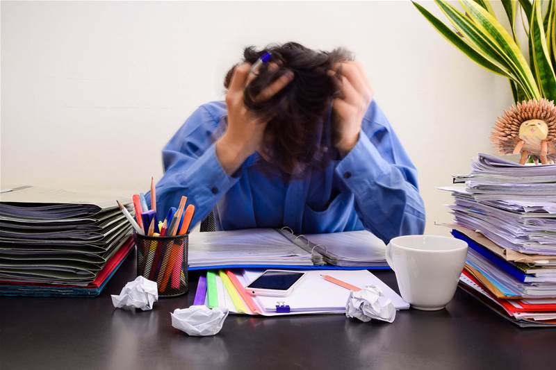 How can we better cope with the pandemic&#8217;s impact on our employees&#8217; mental health?