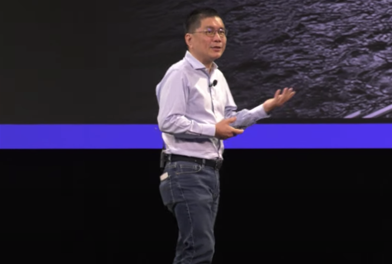 Singapore gov narrows end date for 70 percent cloud target