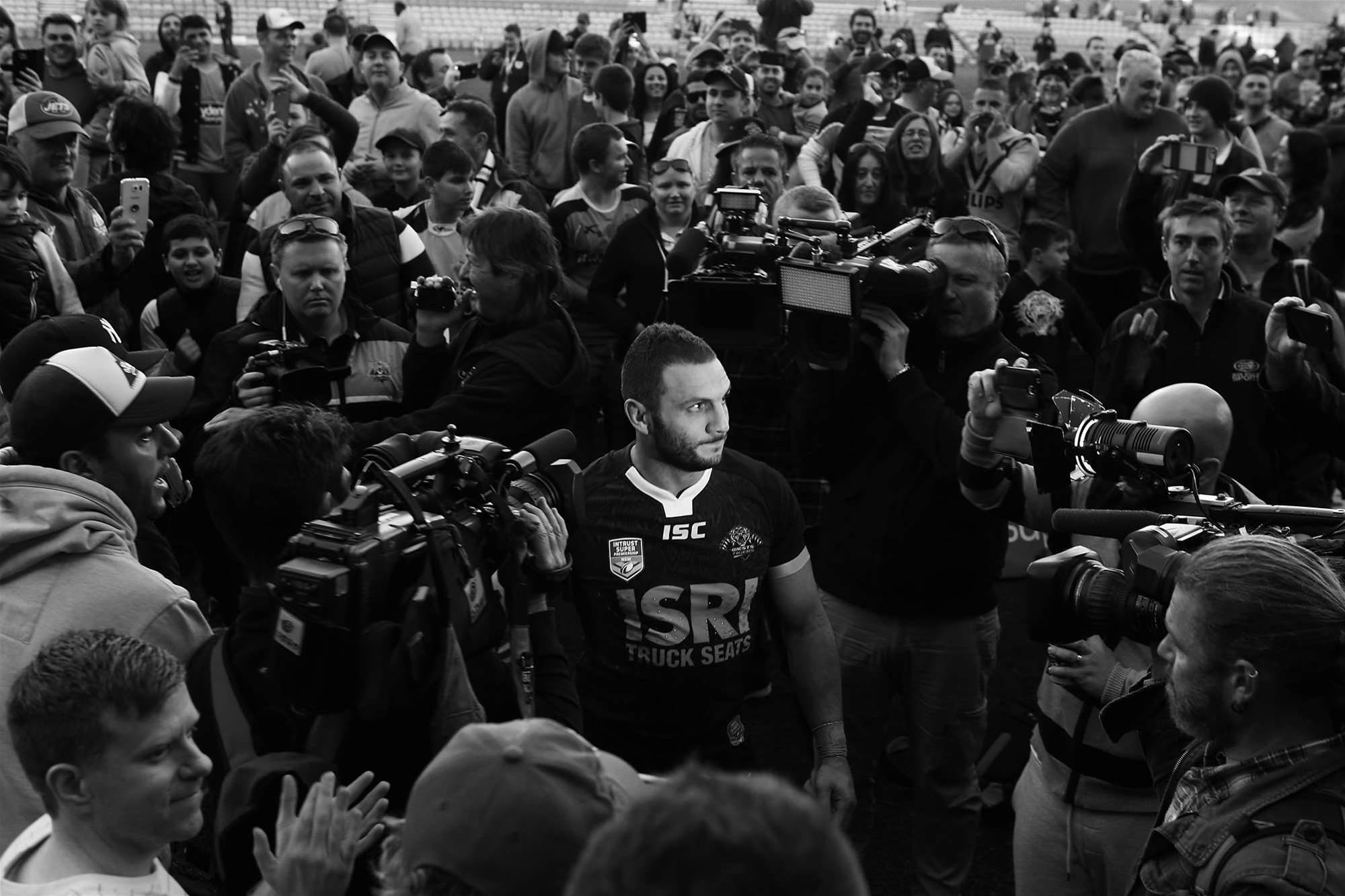 Official: Farah signs with Rabbitohs - League - Inside Sport